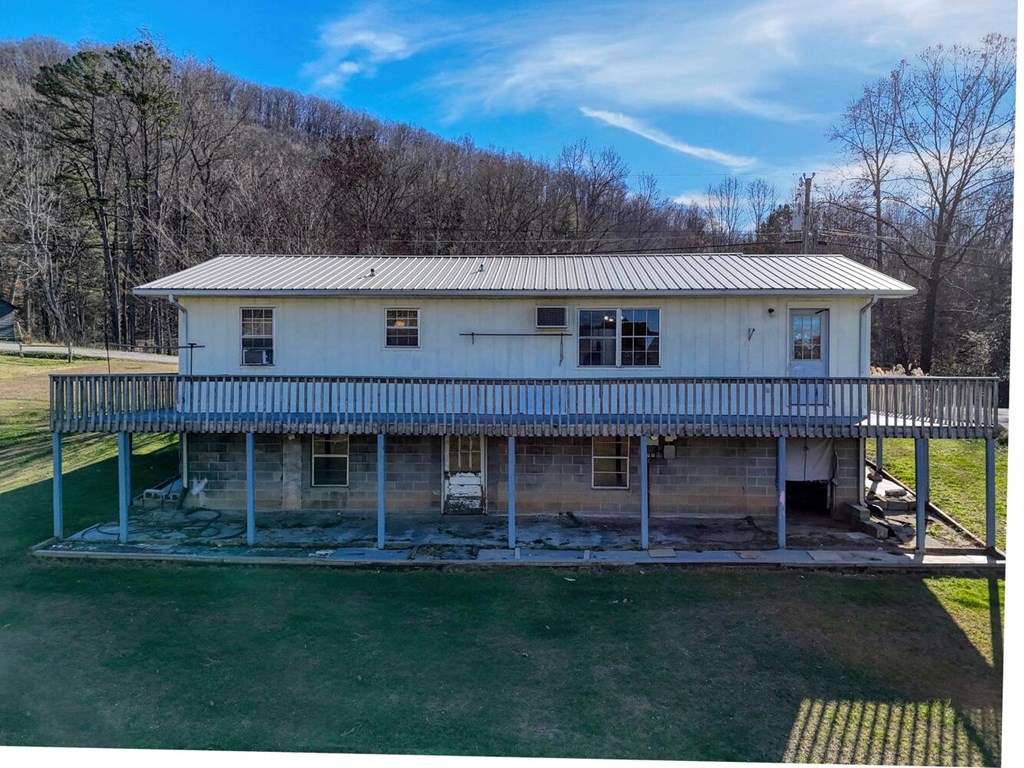 420824 Blairsville Residential