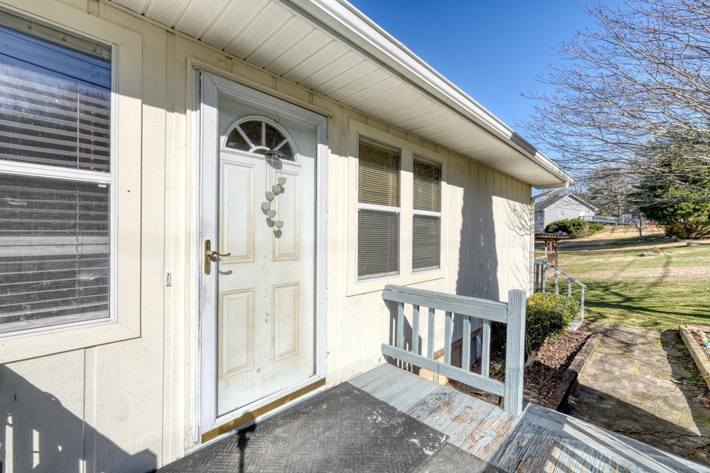 420824 Blairsville Residential