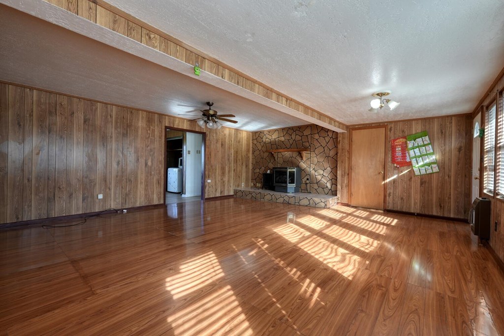 420824 Blairsville Residential