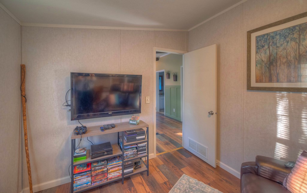 420828 Murphy Residential