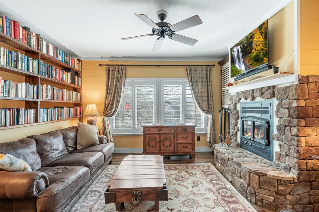 420831 Robbinsville Residential