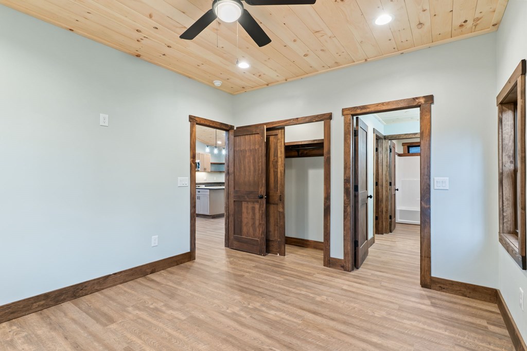 420837 Mineral Bluff Residential