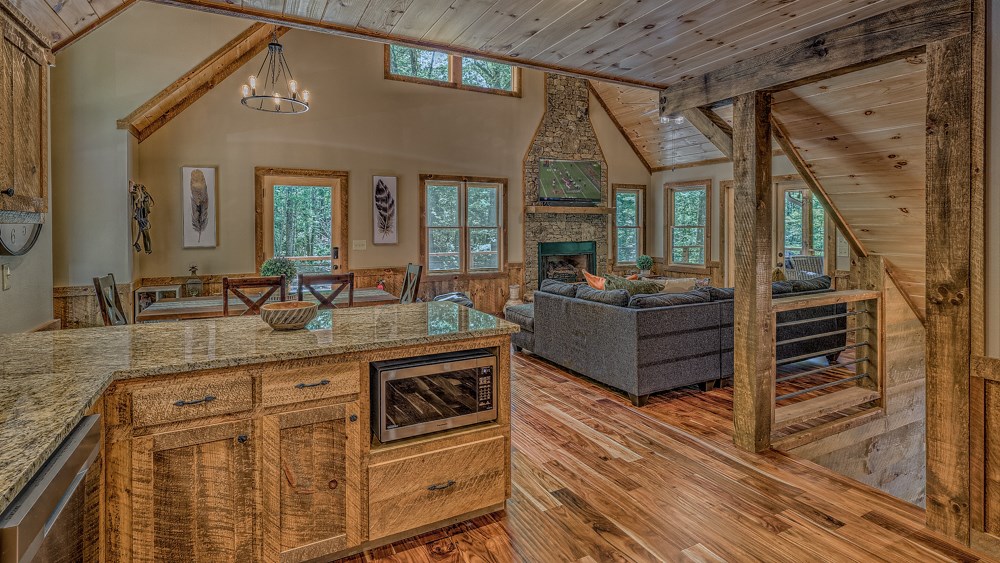 420840 Mineral Bluff Residential