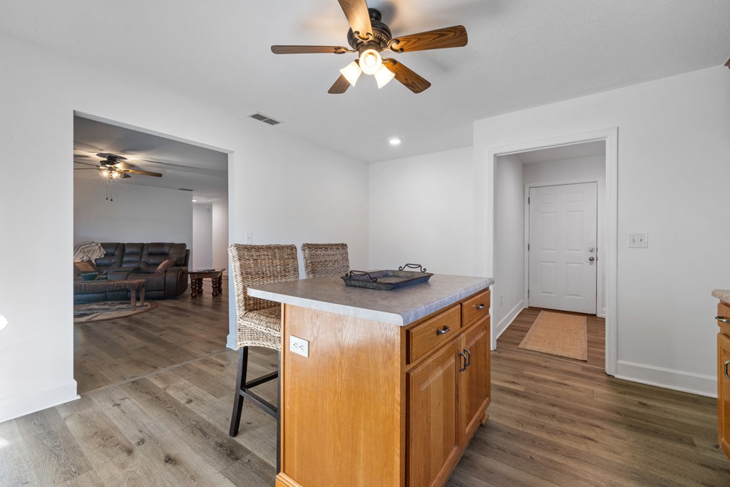 420844 Murphy Residential