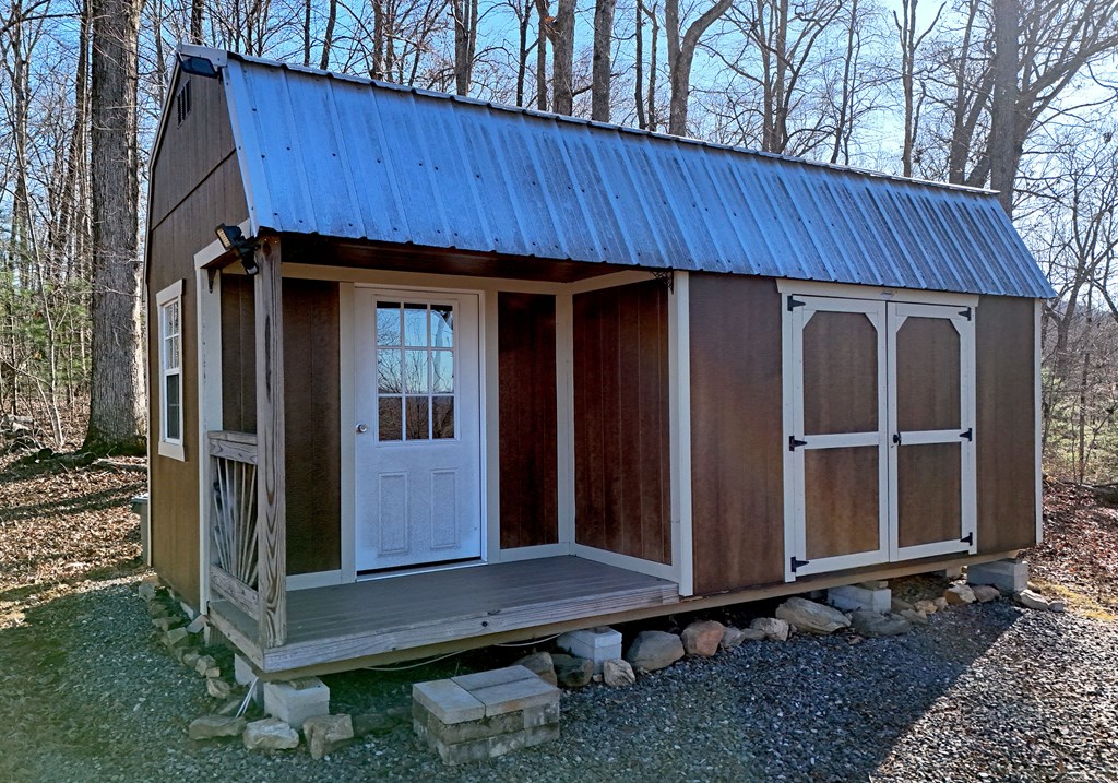 420858 Hiawassee Residential