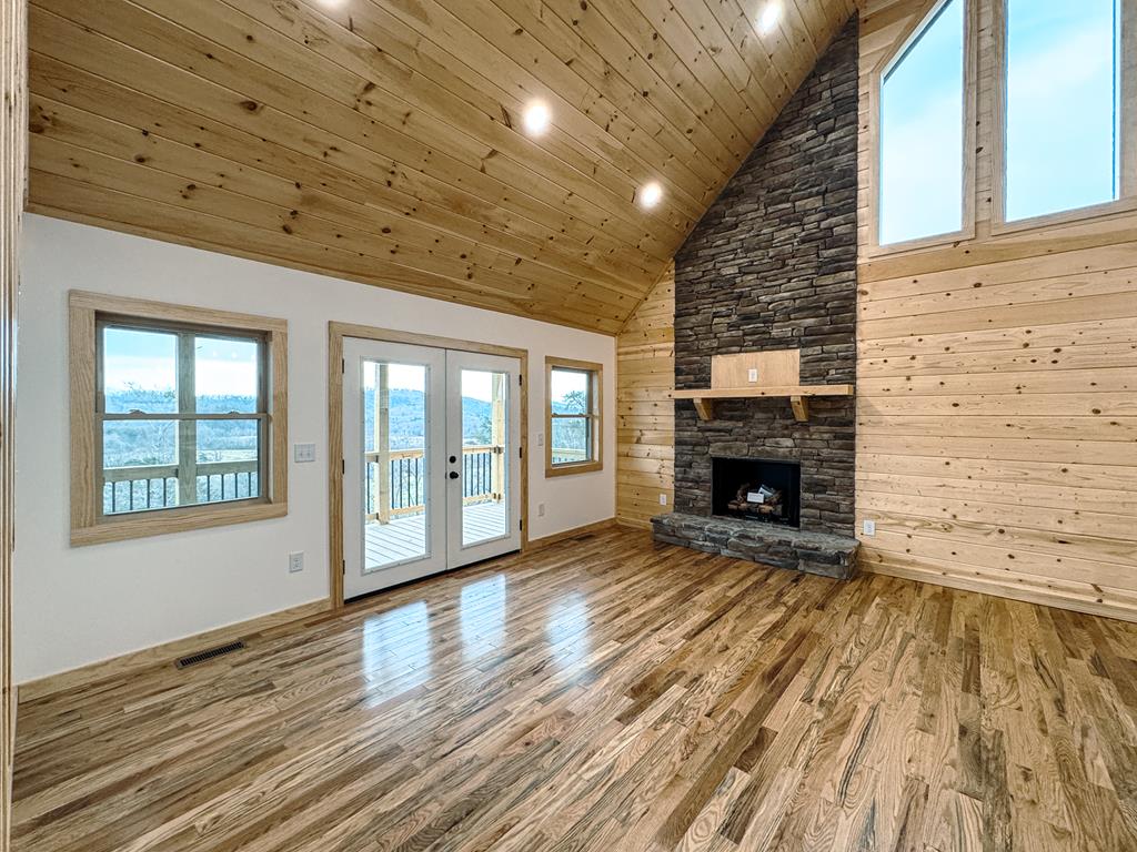 420862 Murphy Residential