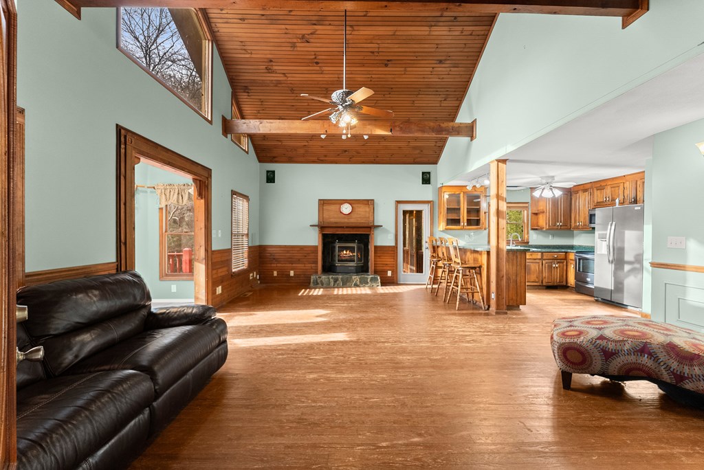 420866 Dahlonega Residential