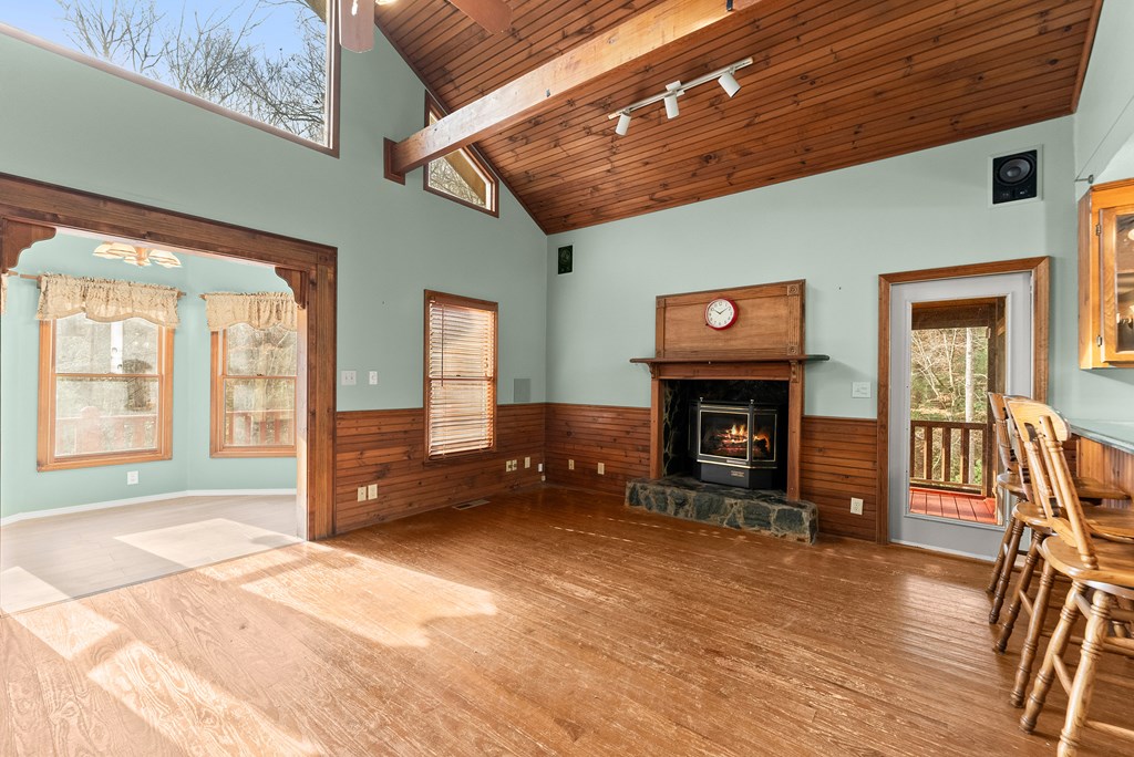 420866 Dahlonega Residential