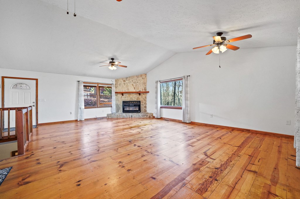 420868 Ellijay Residential