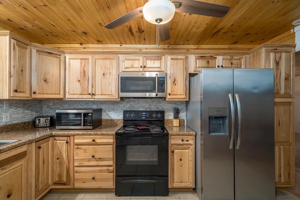 420869 Ellijay Residential