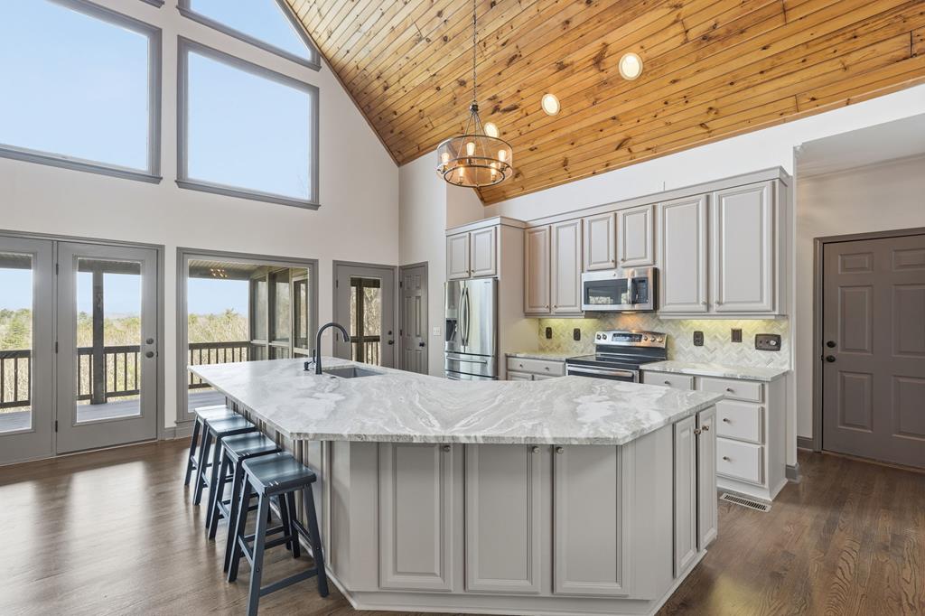 420871 Big Canoe Residential