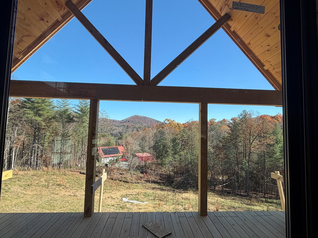 420872 Mineral Bluff Residential