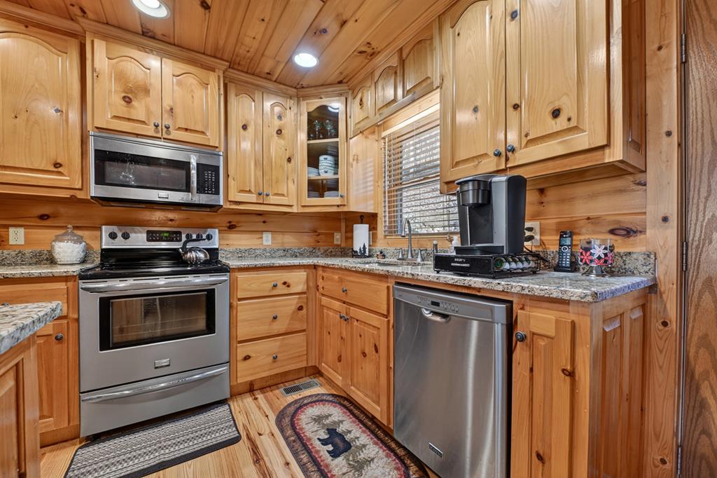 420885 Ellijay Residential