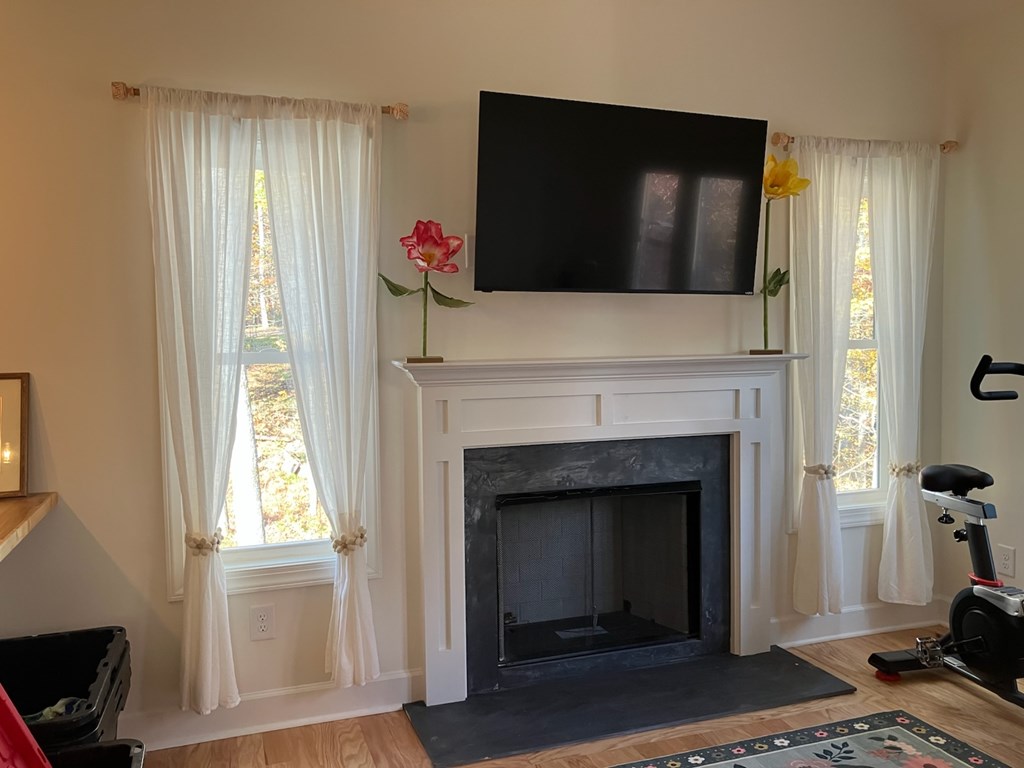 420886 Dahlonega Residential