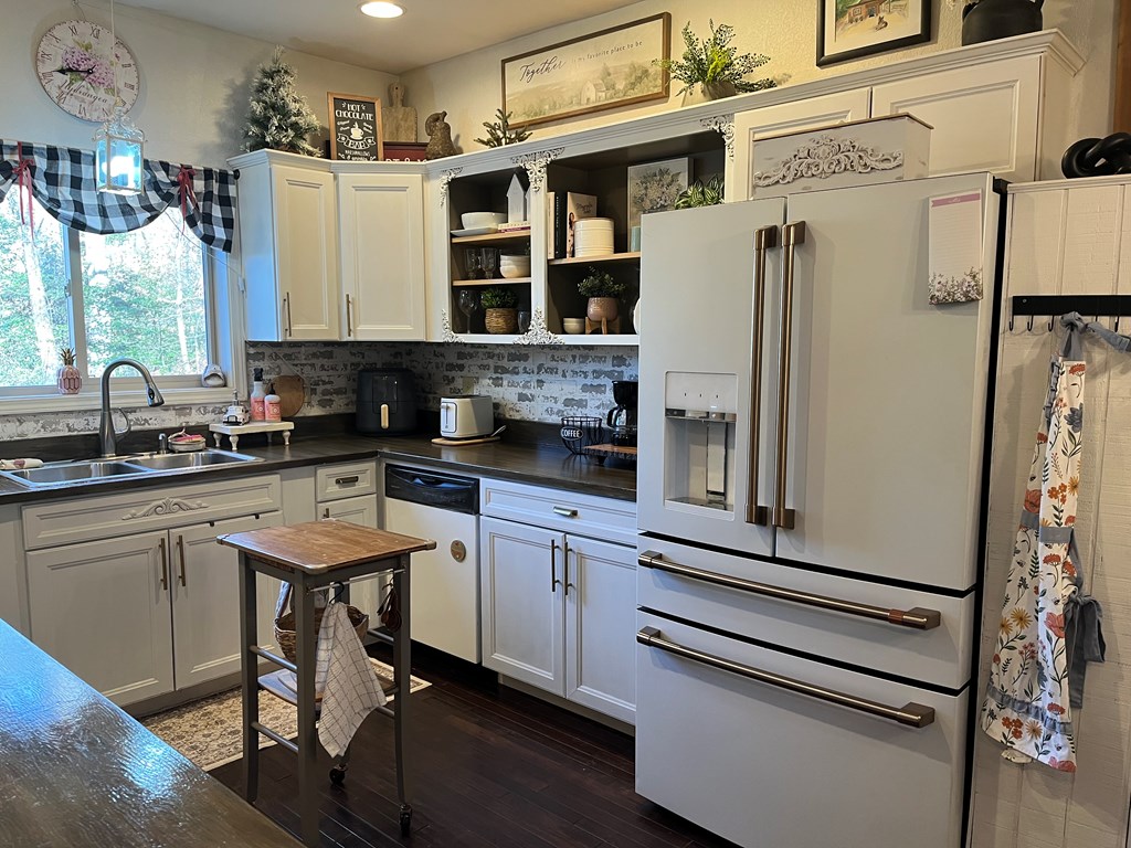 420887 Marble Residential