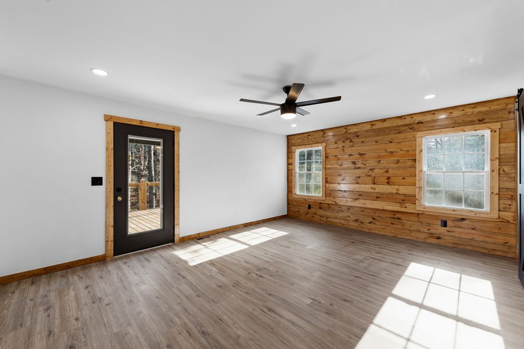 420911 Epworth Residential