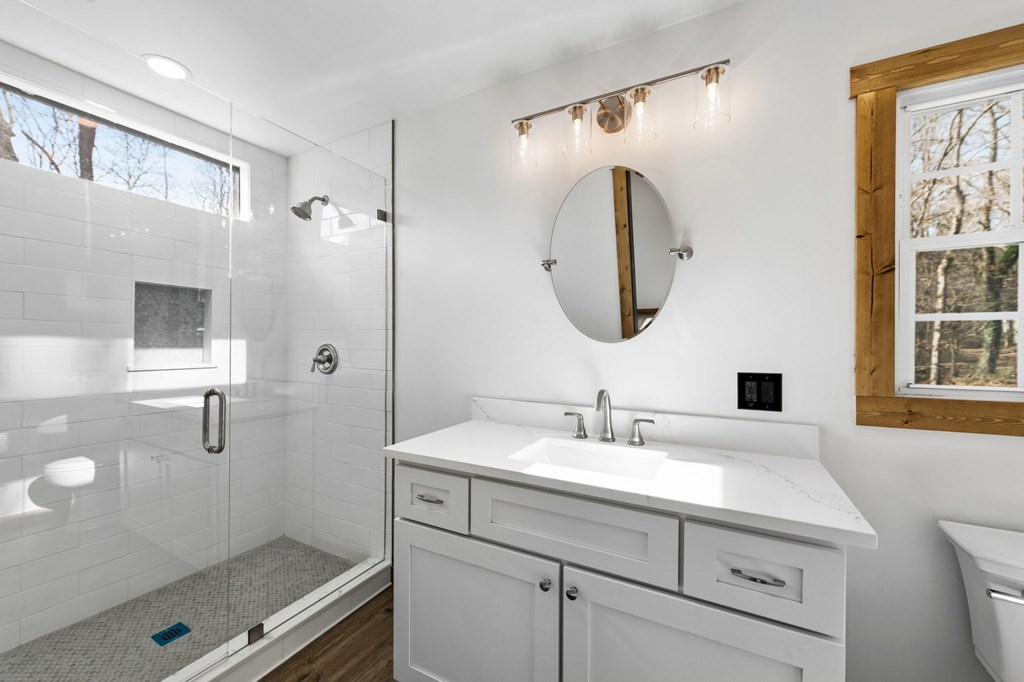 420911 Epworth Residential