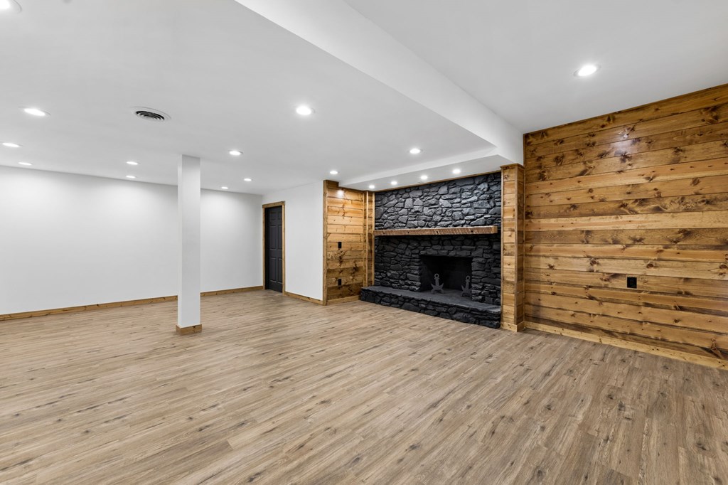 420911 Epworth Residential