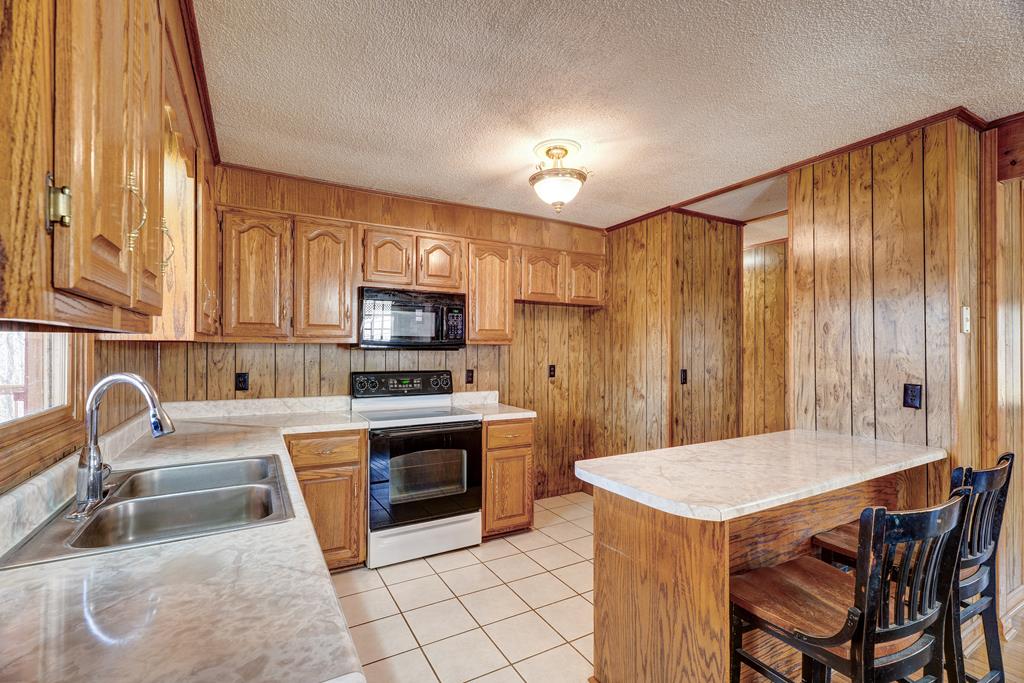 420915 Morganton Residential