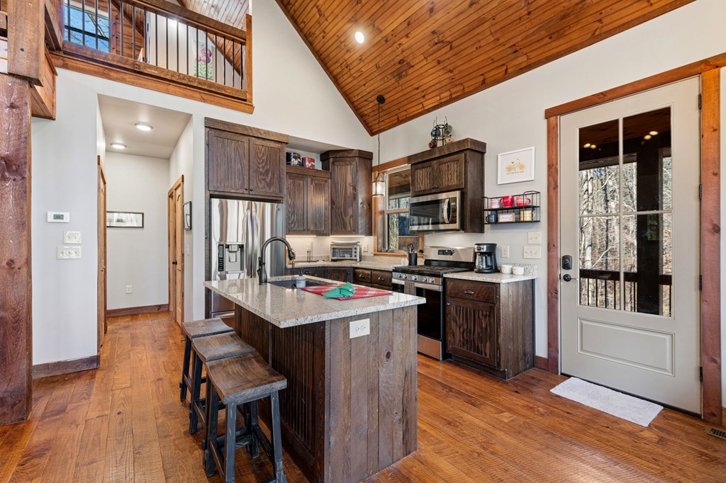 420919 Blue Ridge Residential