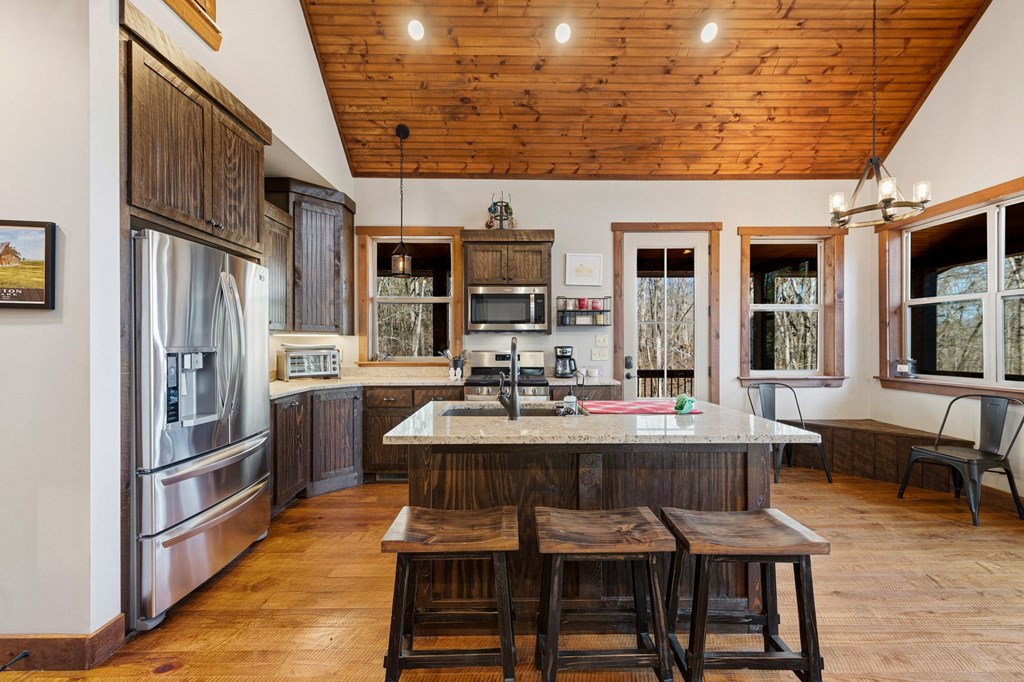 420919 Blue Ridge Residential