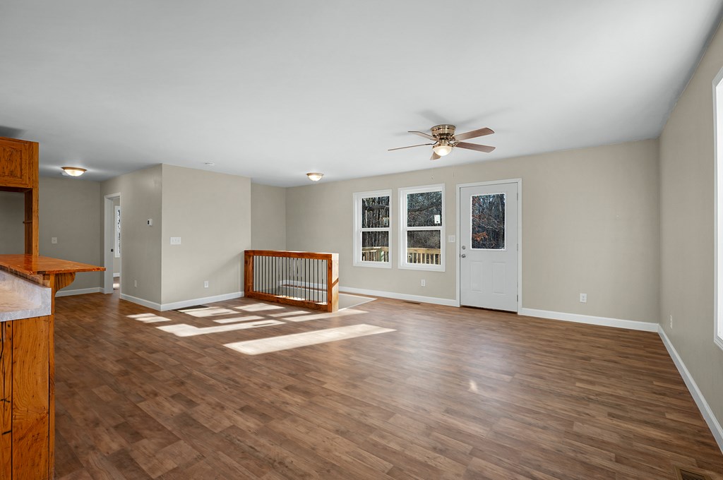 420938 Talking Rock Residential