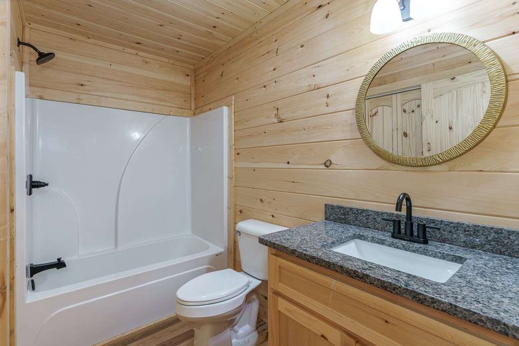 420980 Murphy Residential