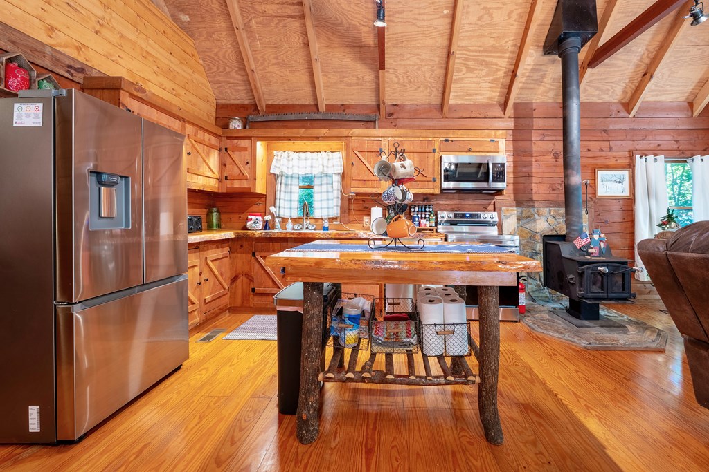 420985 Blairsville Residential