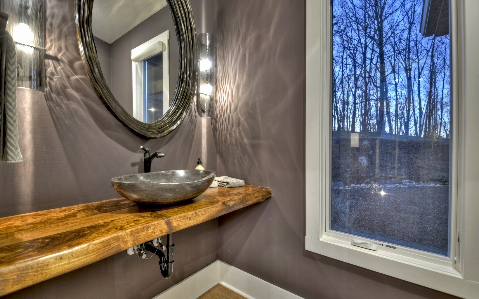 420989 Morganton Residential