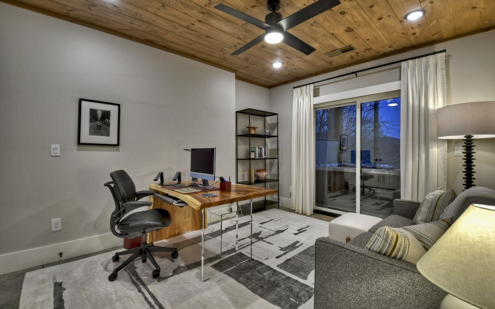 420989 Morganton Residential