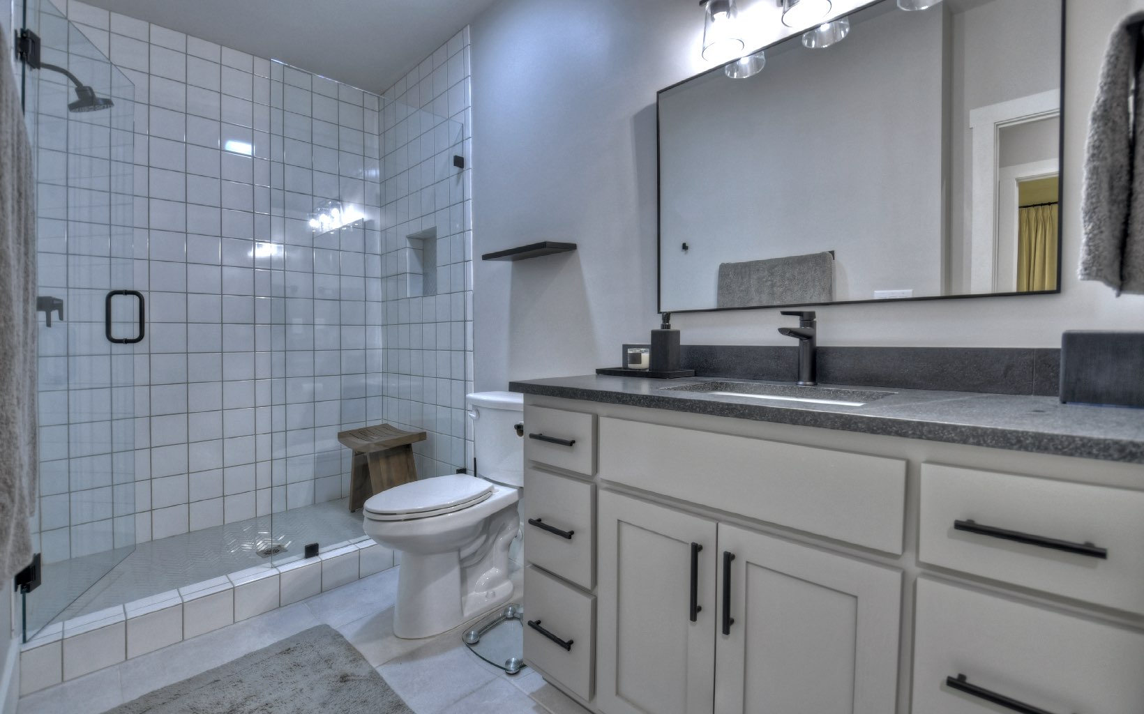 420989 Morganton Residential