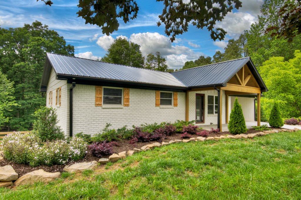 420990 Epworth Residential