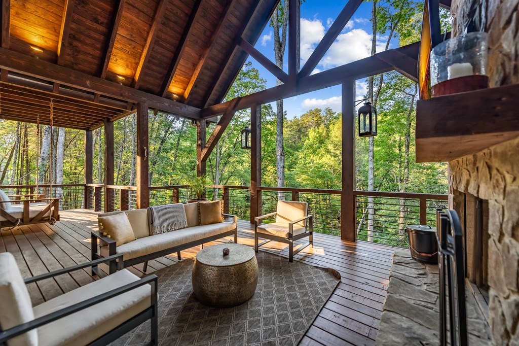 420992 Blue Ridge Residential