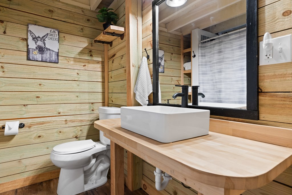 420993 Morganton Residential