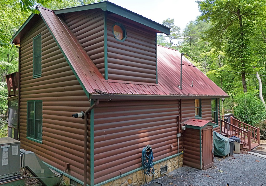 420995 Mineral Bluff Residential