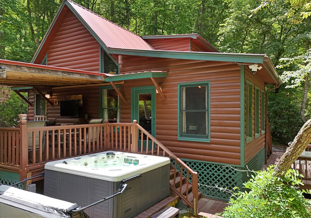 420995 Mineral Bluff Residential