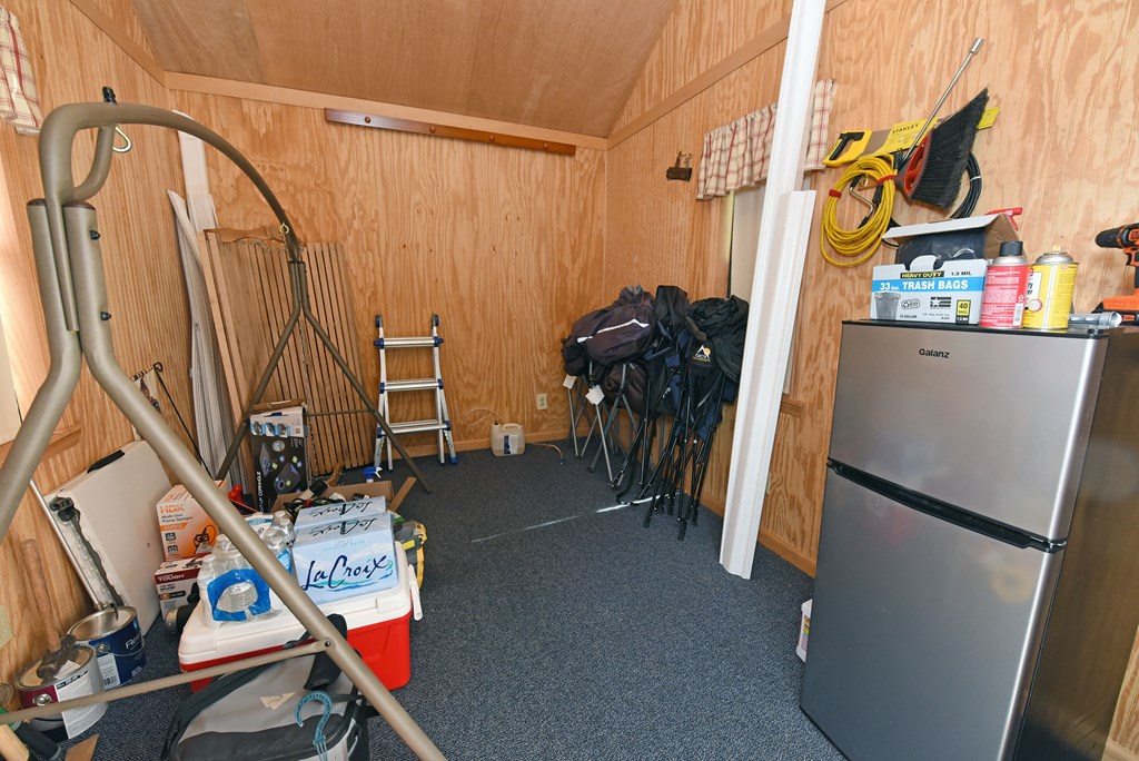 420998 Blairsville Residential