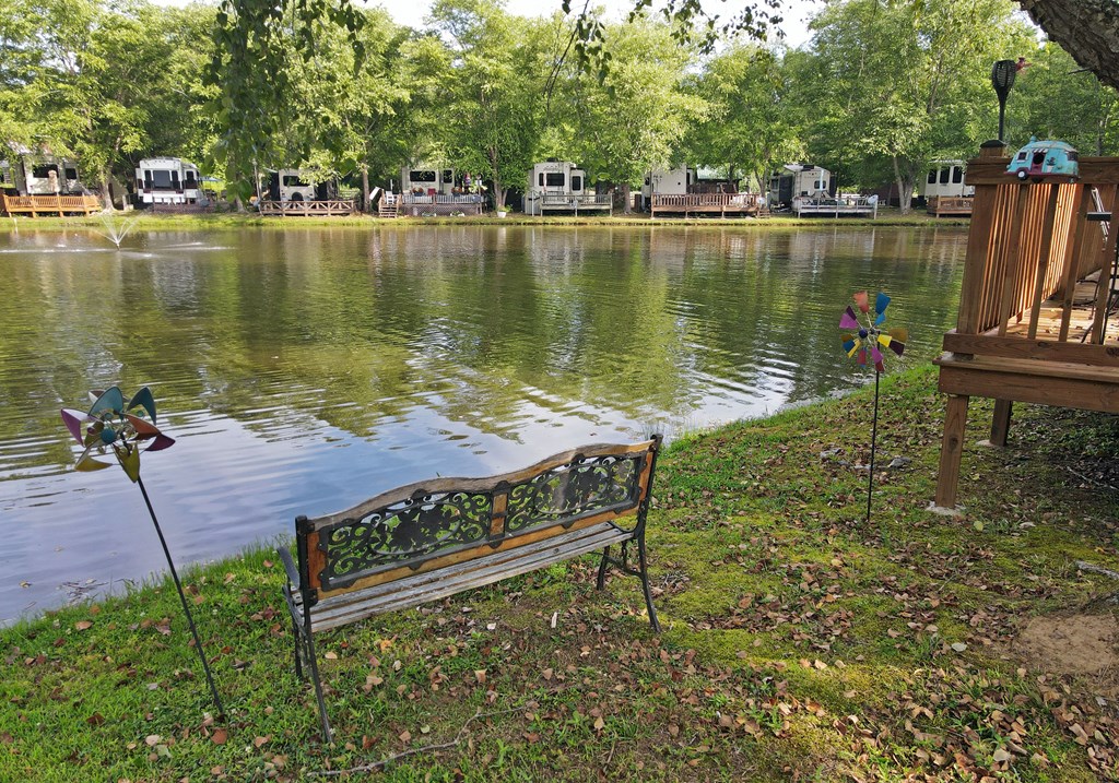 420998 Blairsville Residential