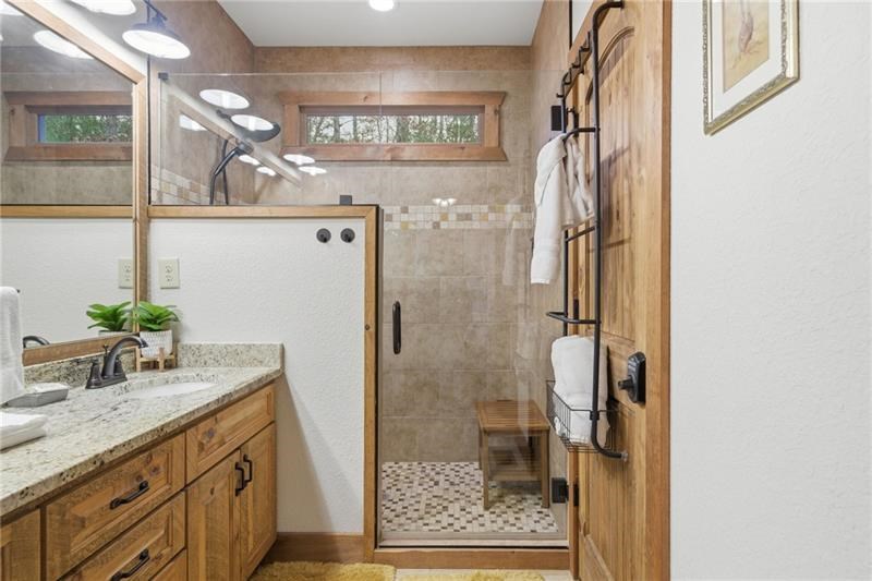 421005 Morganton Residential