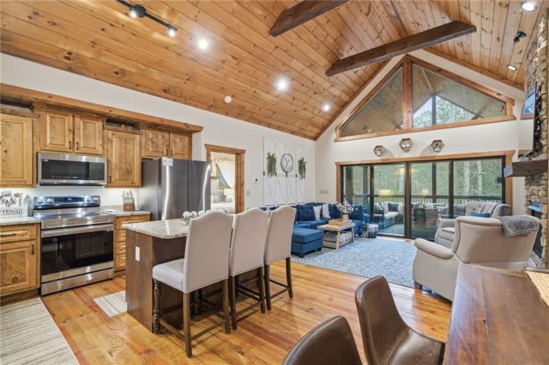 421005 Morganton Residential