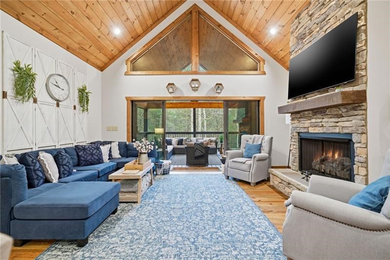 421005 Morganton Residential