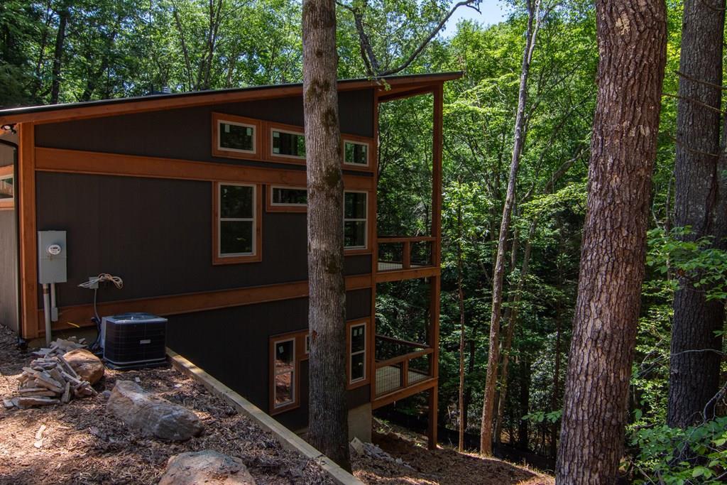 421011 Blue Ridge Residential