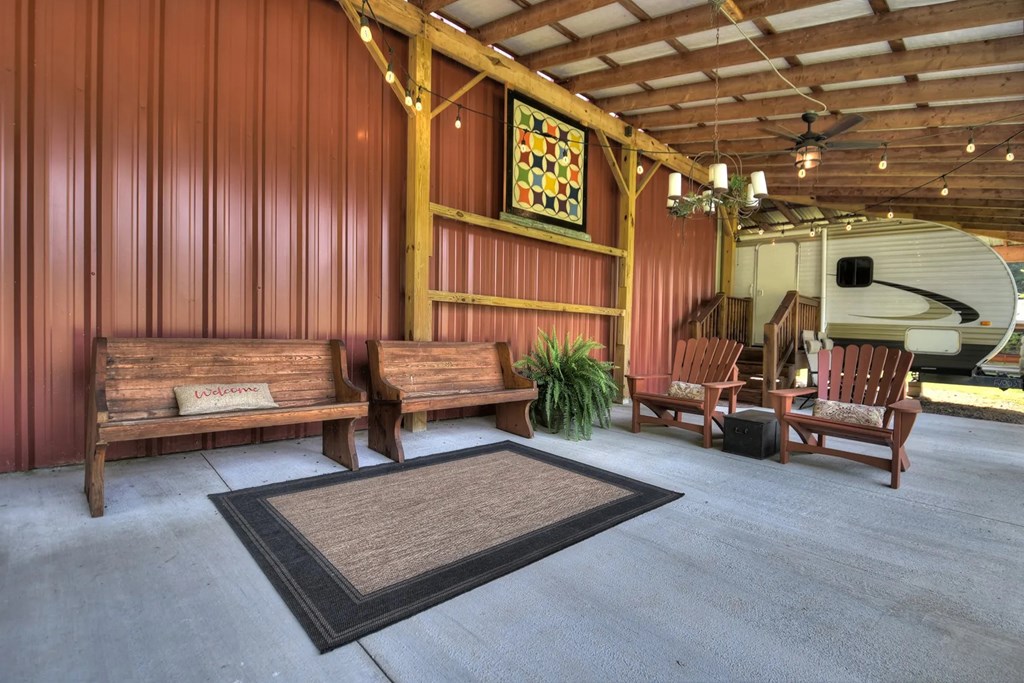 421014 Mineral Bluff Residential