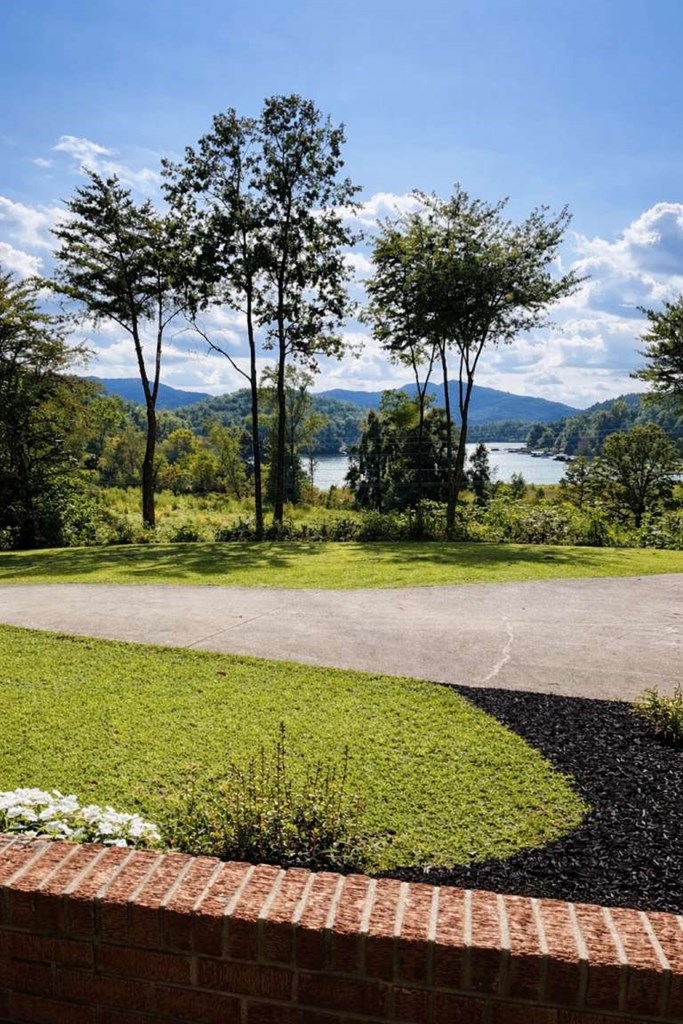 421016 Hiawassee Residential