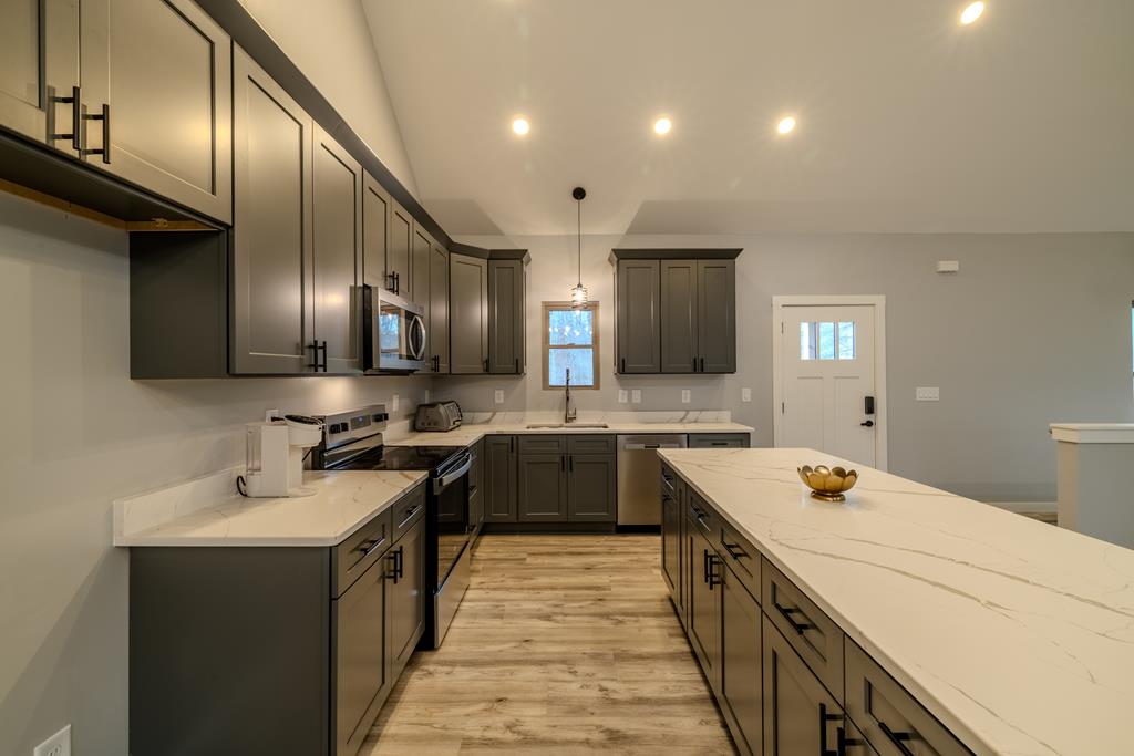 421017 Ellijay Residential