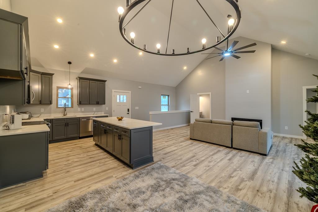 421017 Ellijay Residential