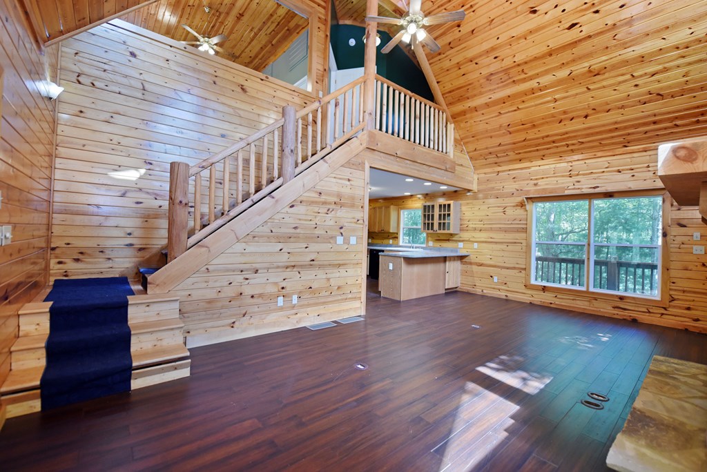 421020 Mineral Bluff Residential