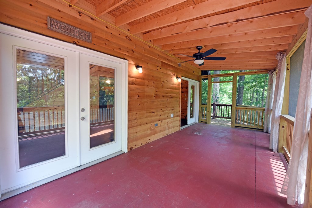 421020 Mineral Bluff Residential