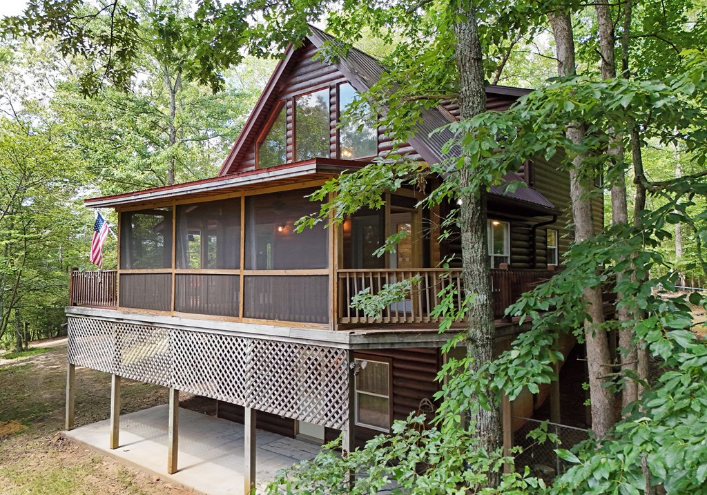 421020 Mineral Bluff Residential