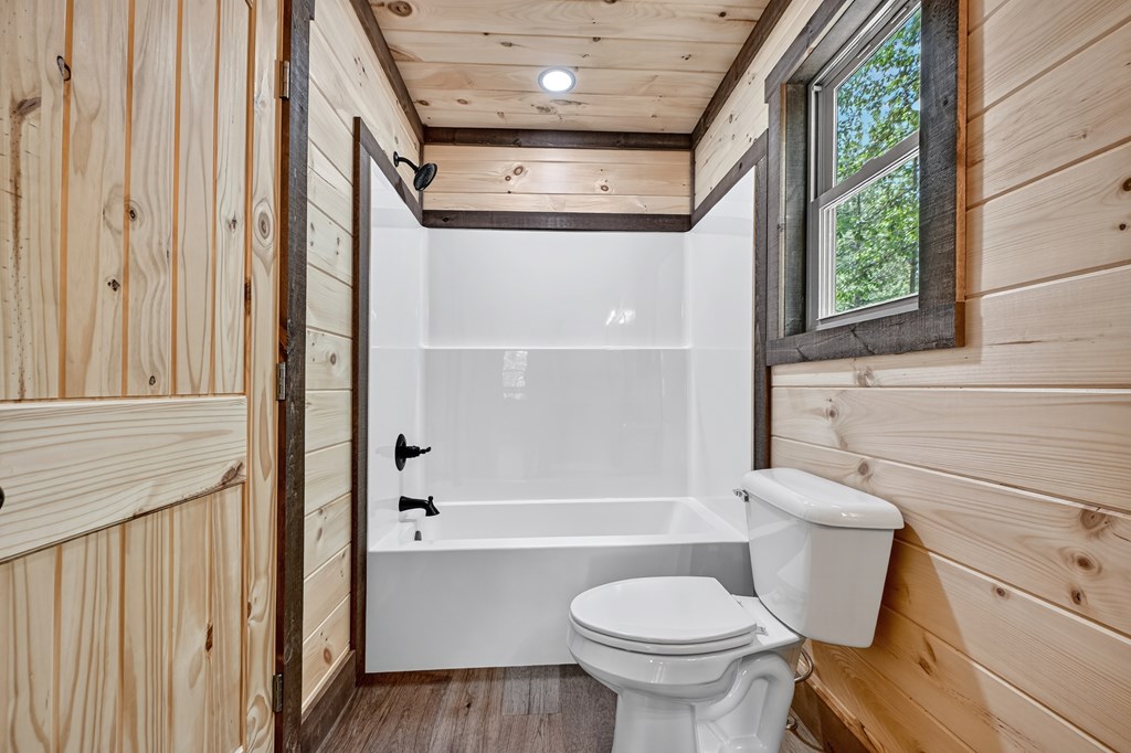 421023 Morganton Residential